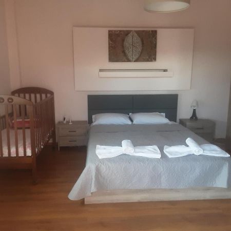 Vista Mare Villa Nea Iraklia Buitenkant foto